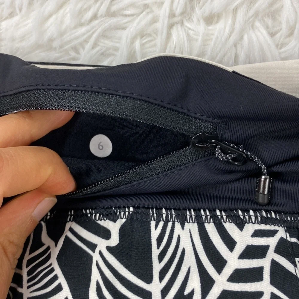 Lululemon Pace Rival Skirt *2-way Stretch (Regular) Pretty Palm Black Angel Wing